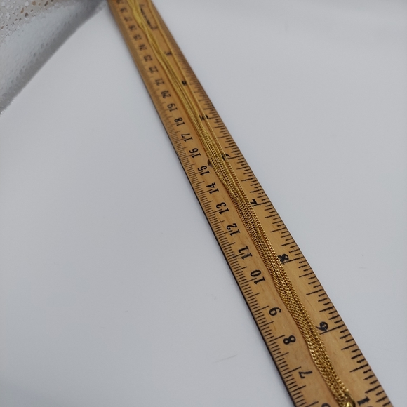 Vintage Maison Scotch Beautiful Goldtone 3 Strand Necklace. - Picture 8 of 11